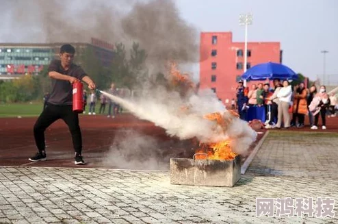 地铁逃生攻略：哪个背包里有子弹？全面解析装备选择